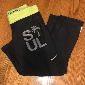 Soul cycle Nike DriFit leggings